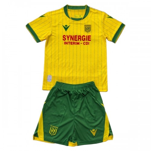 Original Trikotsatz FC Nantes Heimtrikot 2025-26 Für Kinder Original Trikotsatz FC Nantes Heimtrikot 2025-26 Für Kinder