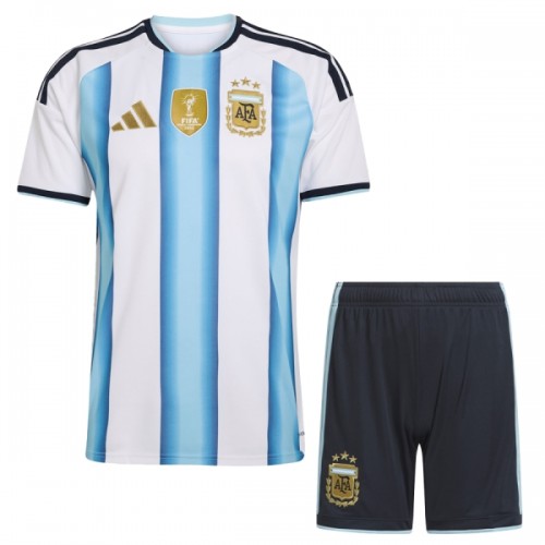 Original Trikotsatz Argentinien Heimtrikot WM 2026 Für Kinder Original Trikotsatz Argentinien Heimtrikot WM 2026 Für Kinder