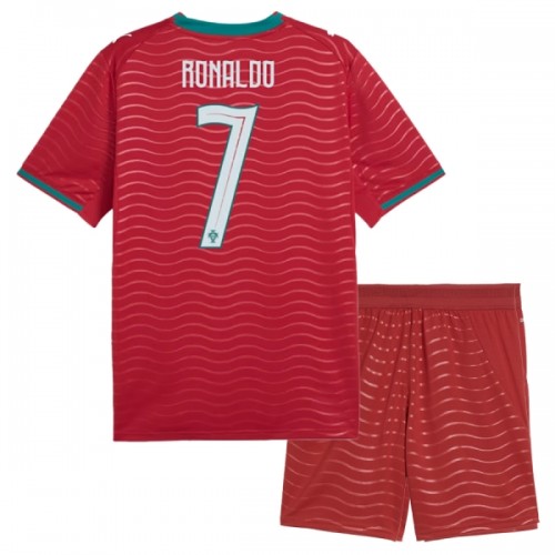 Original Trikotsatz Portugal Ronaldo 7 Heimtrikot WM 2026 Für Kinder Original Trikotsatz Portugal Ronaldo 7 Heimtrikot WM 2026 Für Kinder