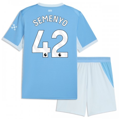 Original Trikotsatz Manchester City Semenyo 42 Heimtrikot 2026-27 Für Kinder Original Trikotsatz Manchester City Semenyo 42 Heimtrikot 2026-27 Für Kinder