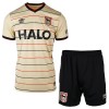 Original Trikotsatz Ipswich Town Auswärtstrikot 2026-27 Für Kinder Original Trikotsatz Ipswich Town Auswärtstrikot 2026-27 Für Kinder