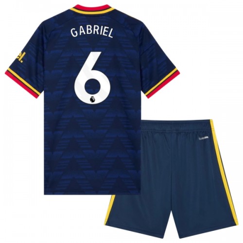 Original Trikotsatz Arsenal Gabriel 6 Auswärtstrikot 2026-27 Für Kinder Original Trikotsatz Arsenal Gabriel 6 Auswärtstrikot 2026-27 Für Kinder
