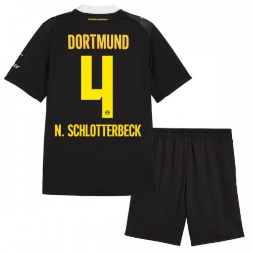 Original Trikotsatz Borussia Dortmund N. Schlotterbeck 4 Auswärtstrikot 2026-27 Für Kinder Original Trikotsatz Borussia Dortmund N. Schlotterbeck 4 Auswärtstrikot 2026-27 Für Kinder
